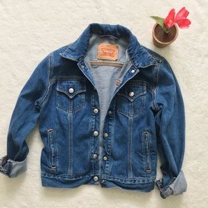 Vintage Levi's denim jacket